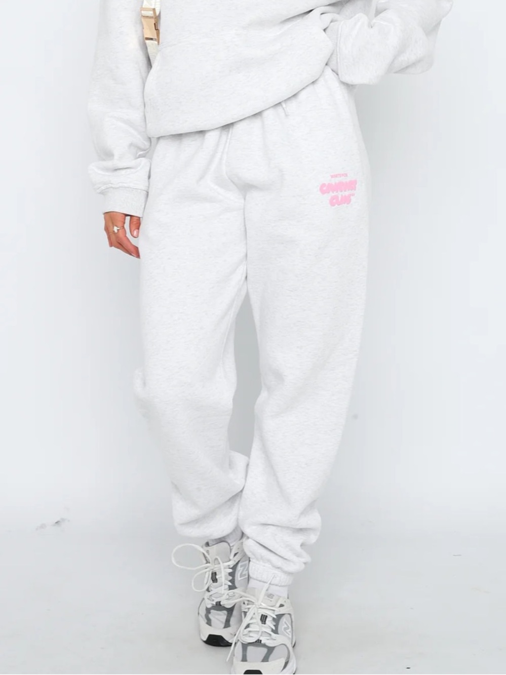 White Fox boutique comfort club sweat size small